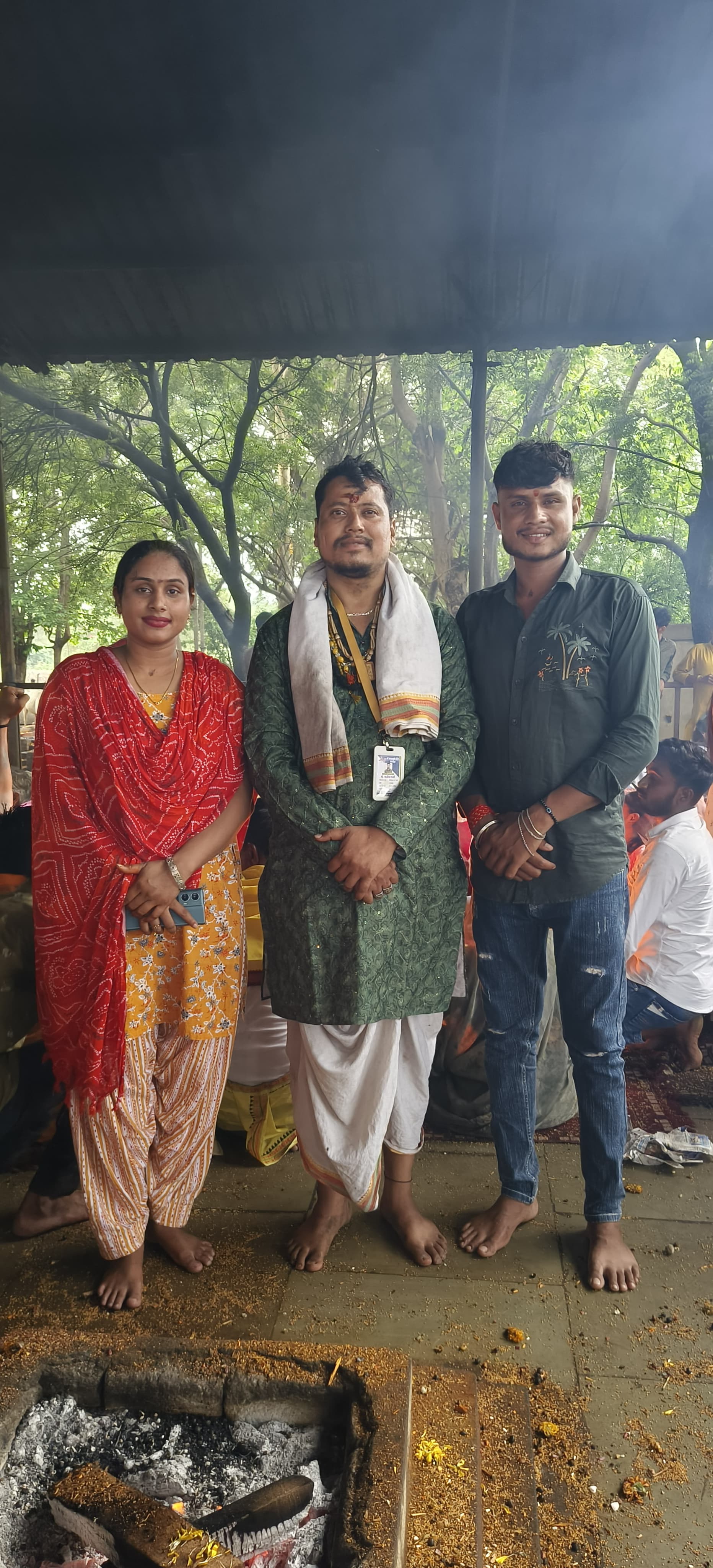 नवग्रह शांति पूजा - माँ बगलामुखी मंदिर में